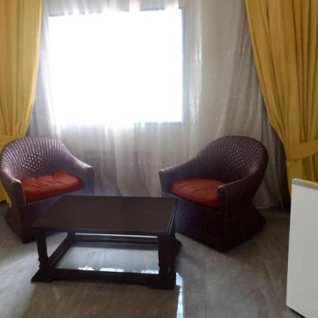 Hotel Azur Yaoundé Esterno foto