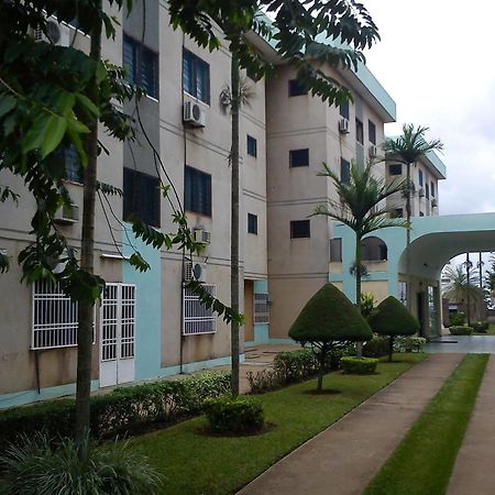 Hotel Azur Yaoundé Esterno foto