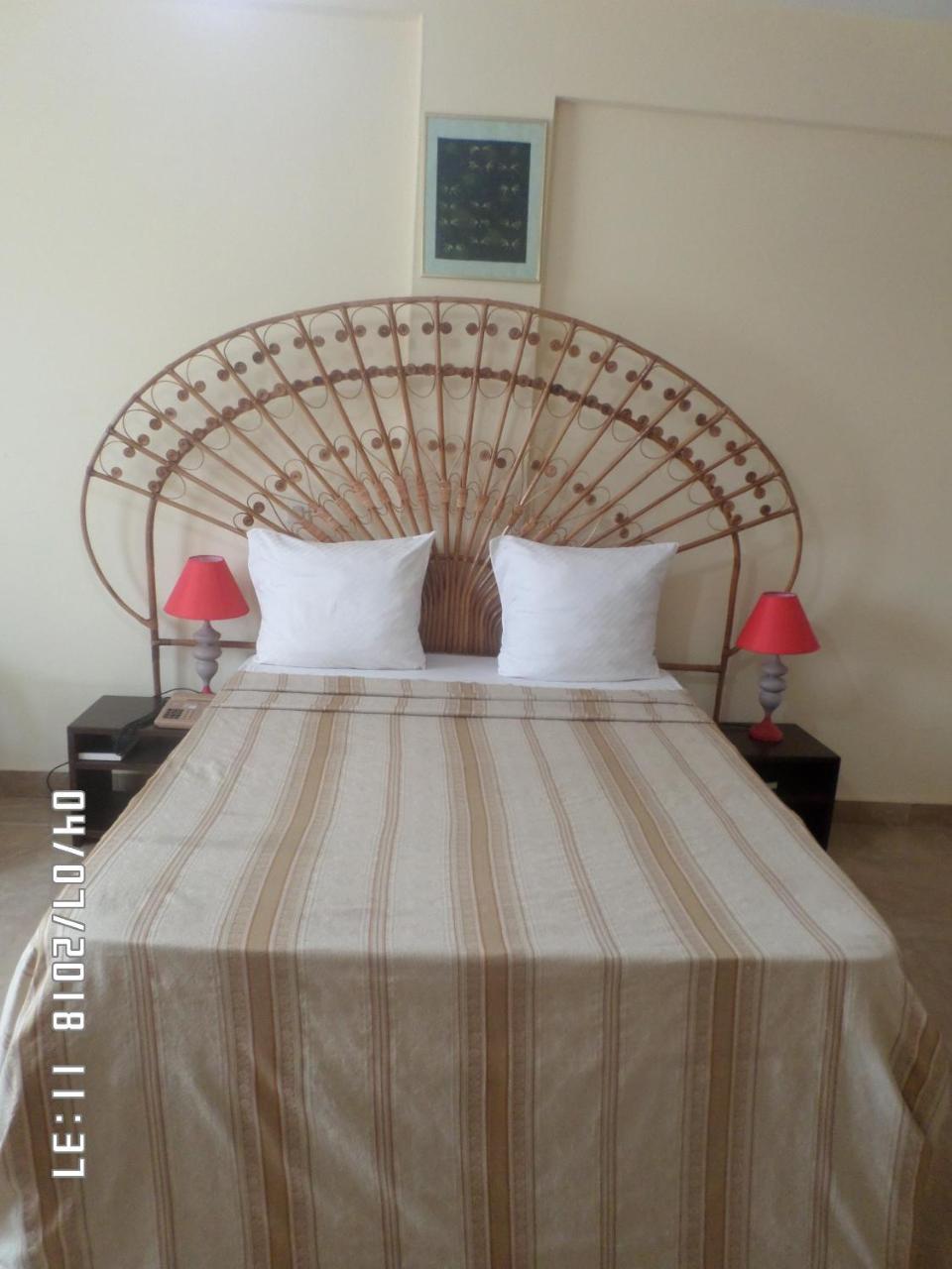 Hotel Azur Yaoundé Esterno foto