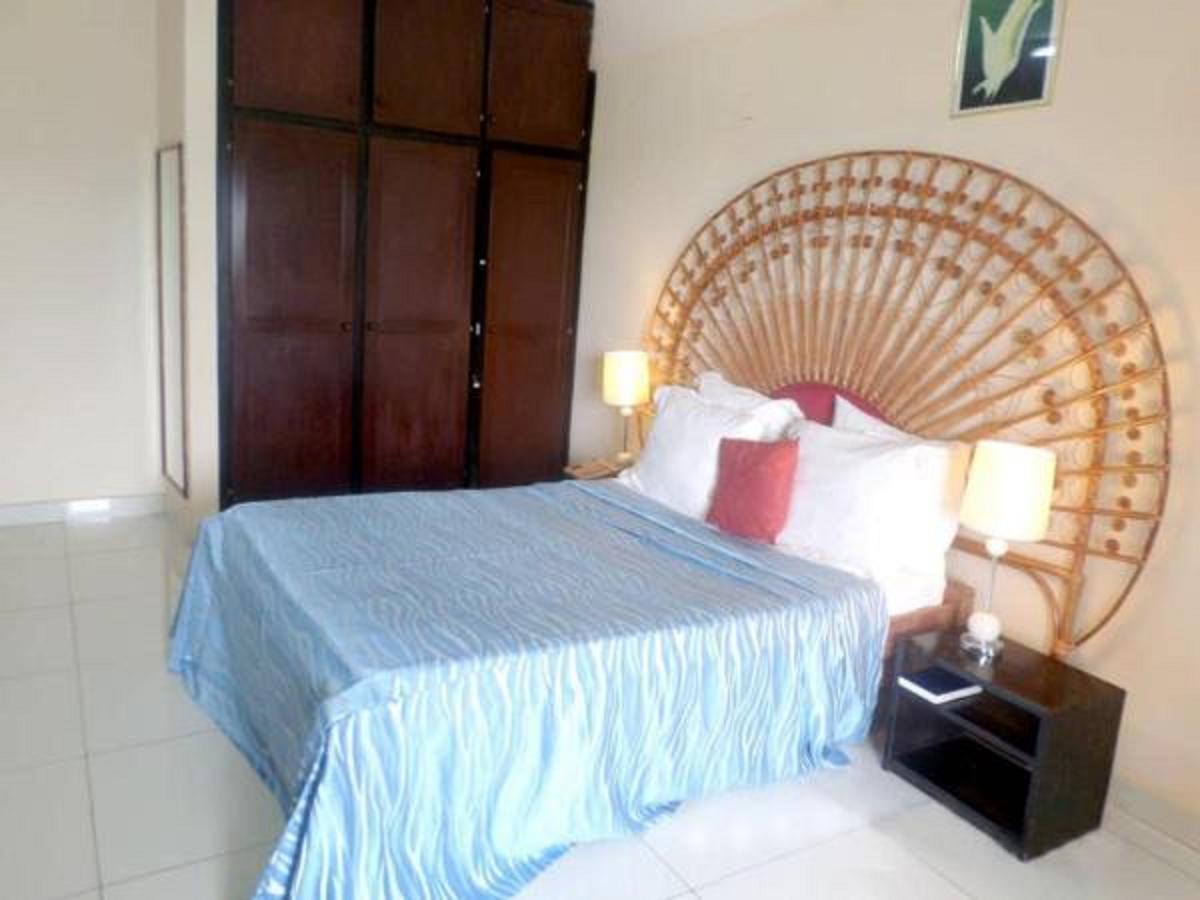 Hotel Azur Yaoundé Esterno foto