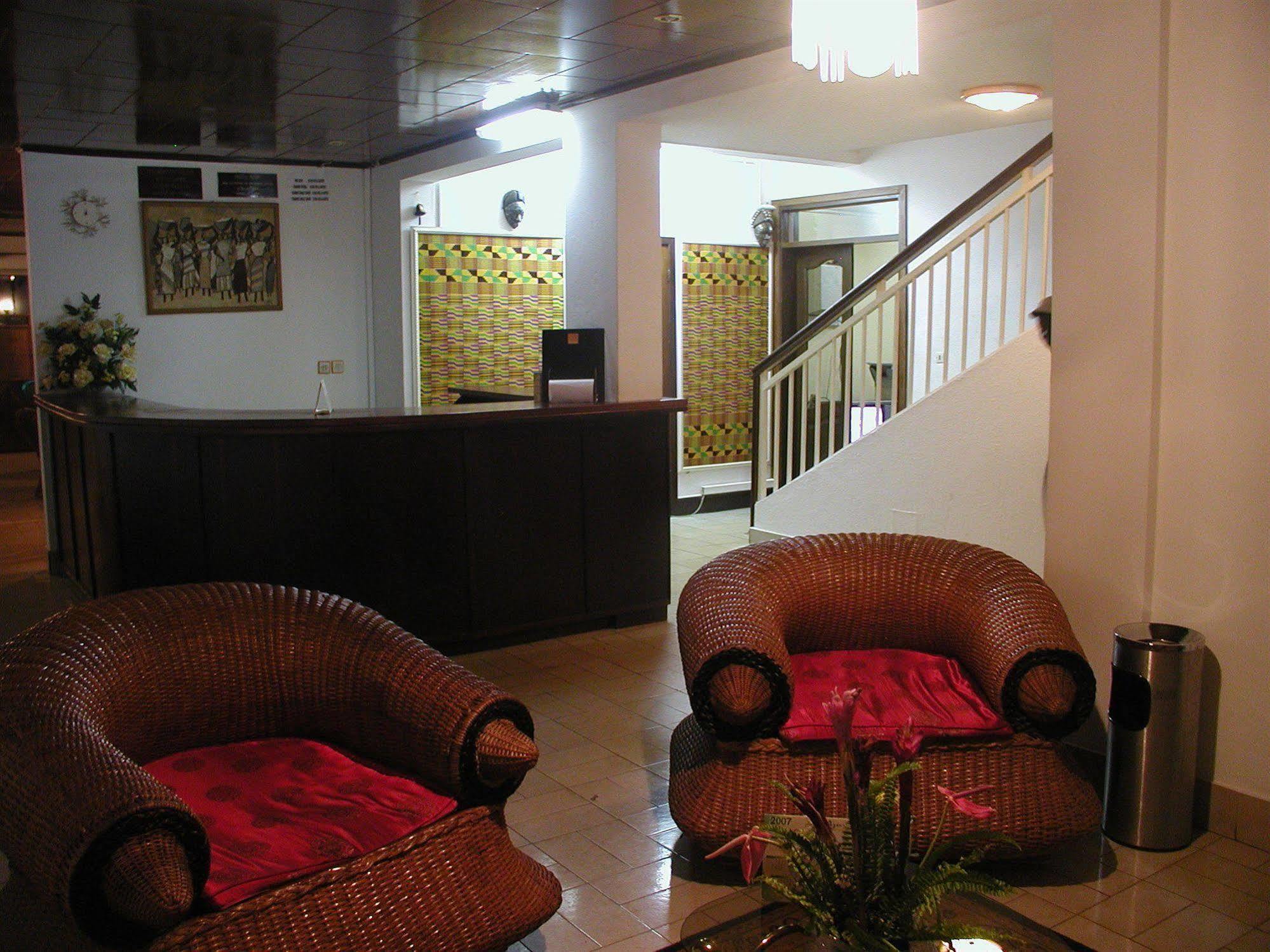 Hotel Azur Yaoundé Esterno foto