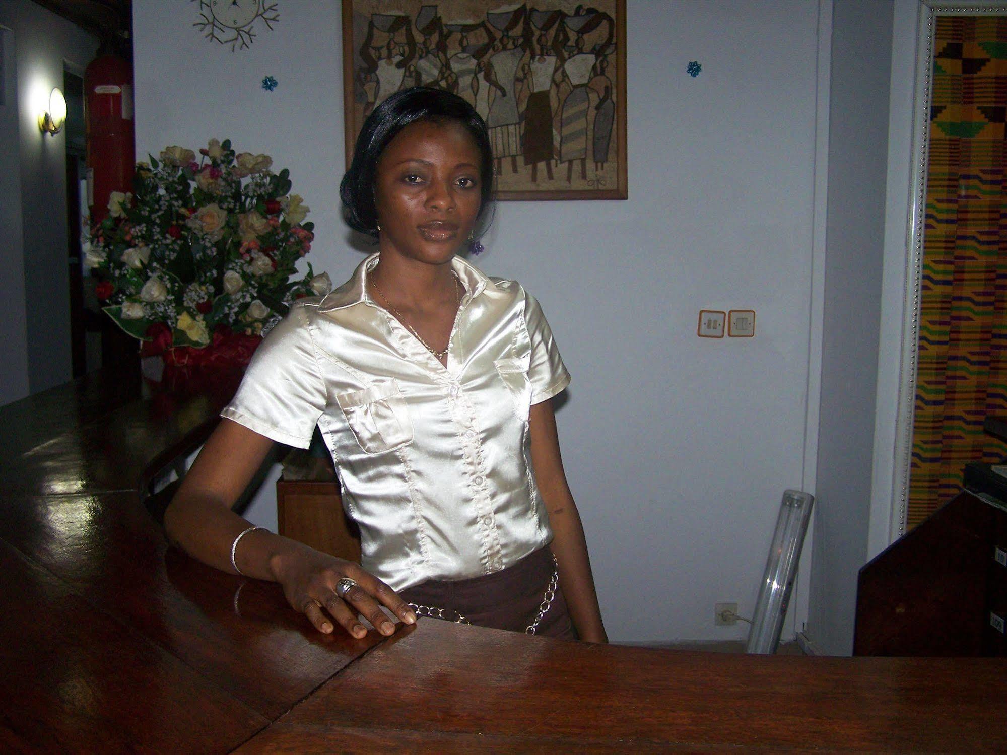 Hotel Azur Yaoundé Esterno foto